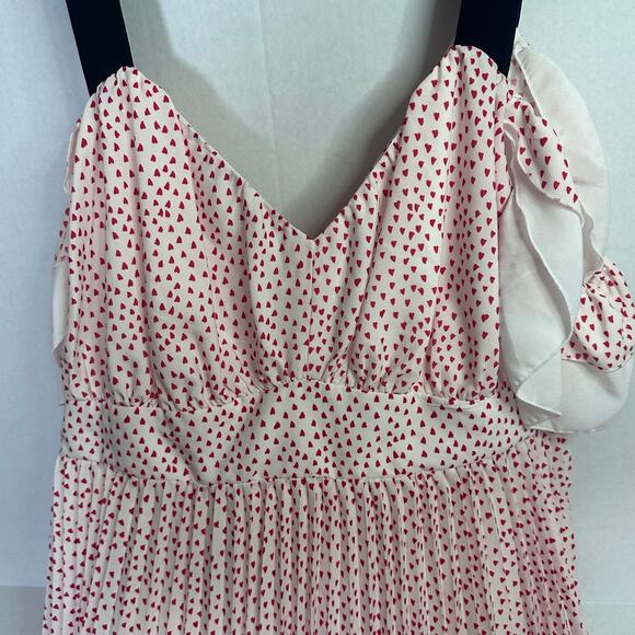 NWOT Eloquii pleated cold shoulder with hearts dress plus size 16 - Picture 8 of 11